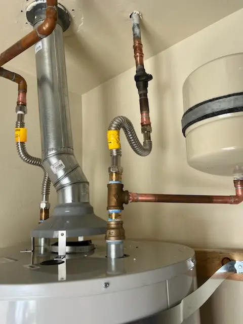 Water heater installation and plumbing repair in Daytona Highlands